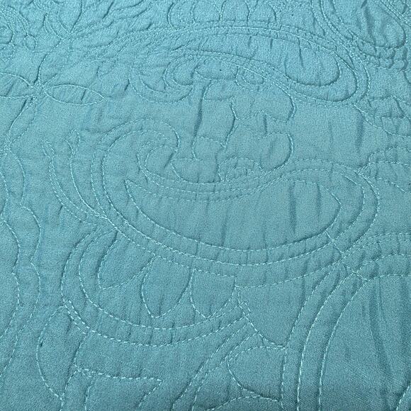 American Pacific Twin Quilt Southwest Teal 84" x 68" - Picture 2 of 16